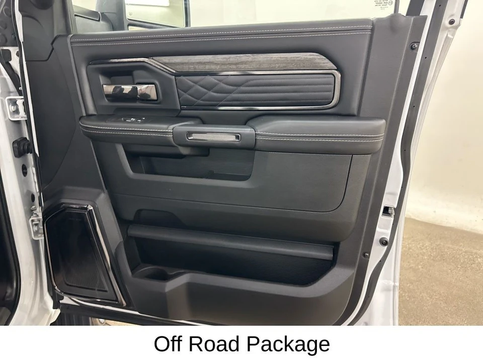2025 Ram 2500 - Image 20 of 31