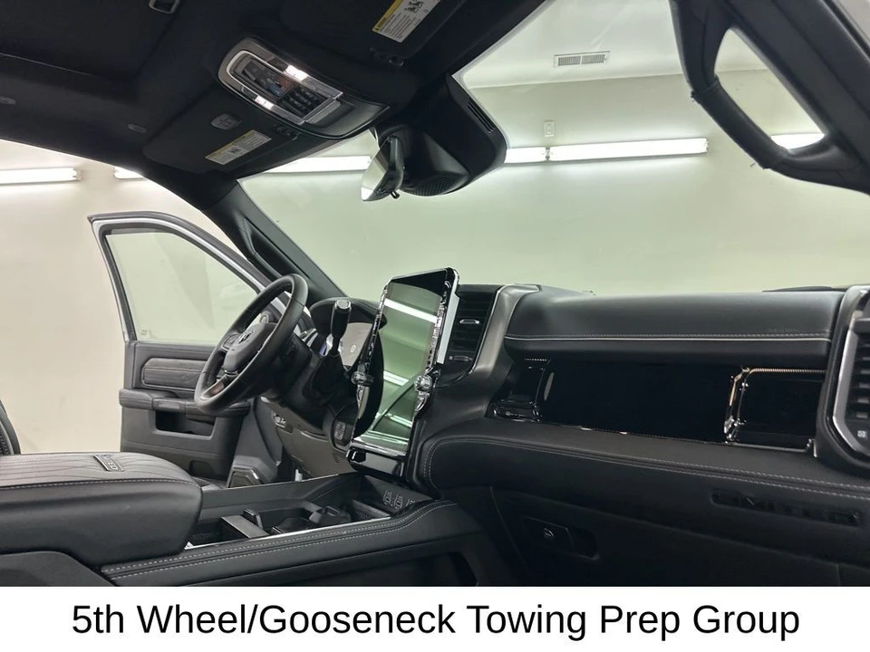 2025 Ram 2500 - Image 19 of 31