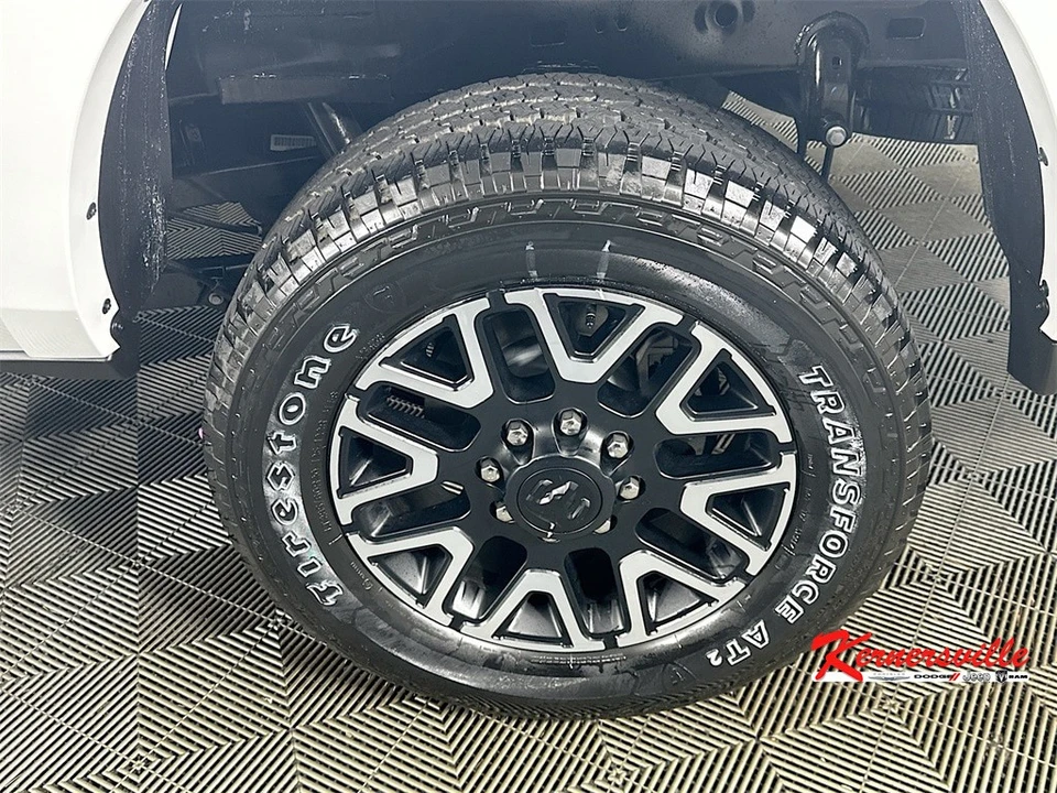 2025 Ram 2500 - Image 17 of 21