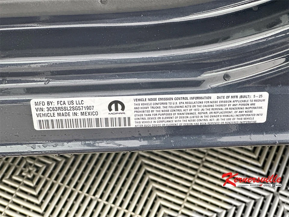 2025 Ram 2500 - Image 19 of 21