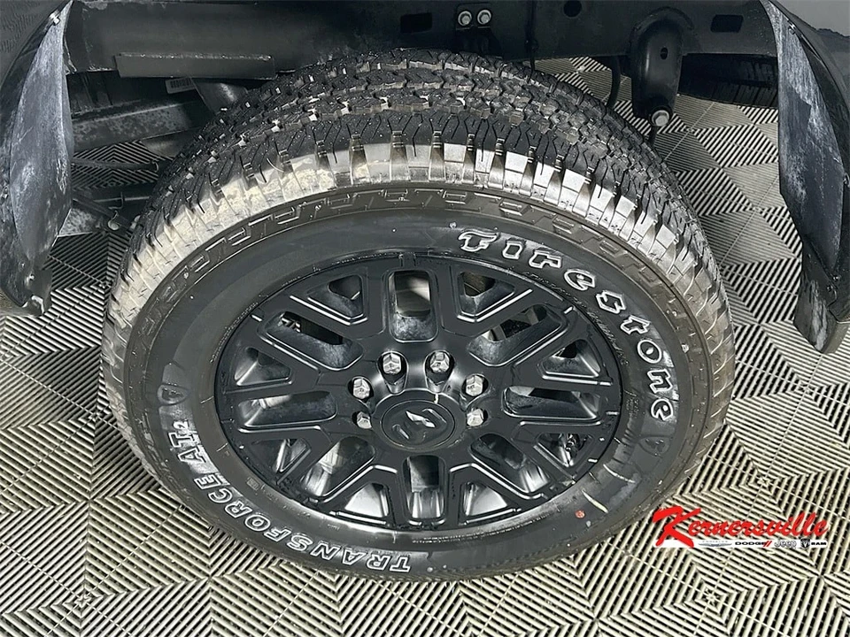2025 Ram 2500 - Image 17 of 21