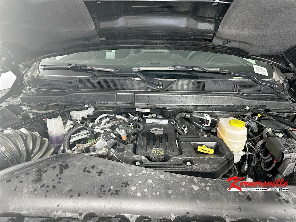 2025 Ram 2500 - Image 18 of 21