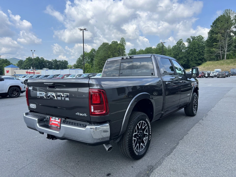 2025 Ram 2500 - Image 3 of 31