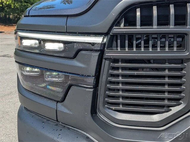 2025 Ram 2500 - Image 10 of 12