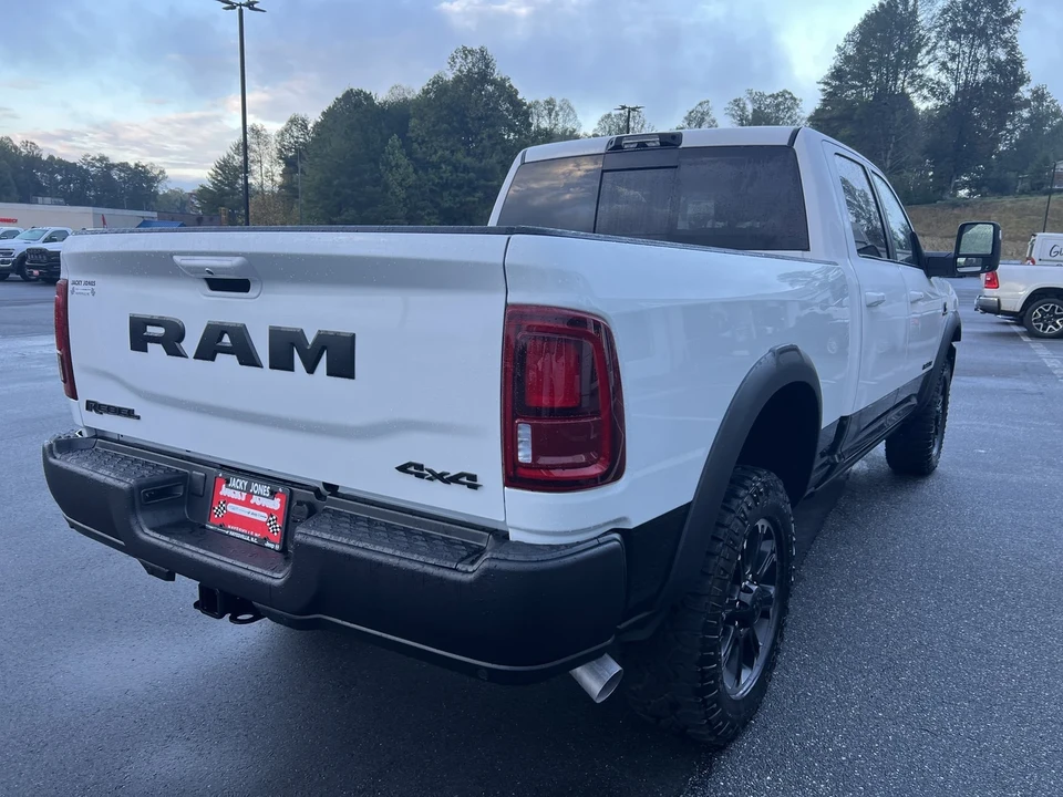 2025 Ram 2500 - Image 3 of 12