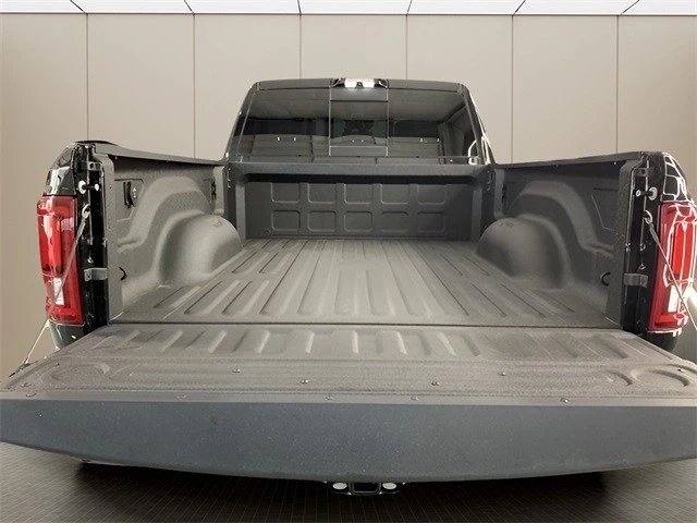 2025 Ram 2500 - Image 14 of 21