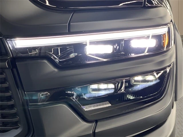 2025 Ram 2500 - Image 10 of 21