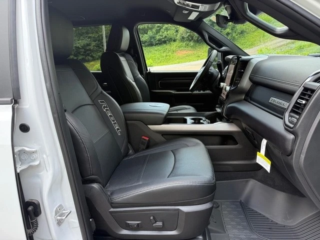 2025 Ram 2500 - Image 21 of 21