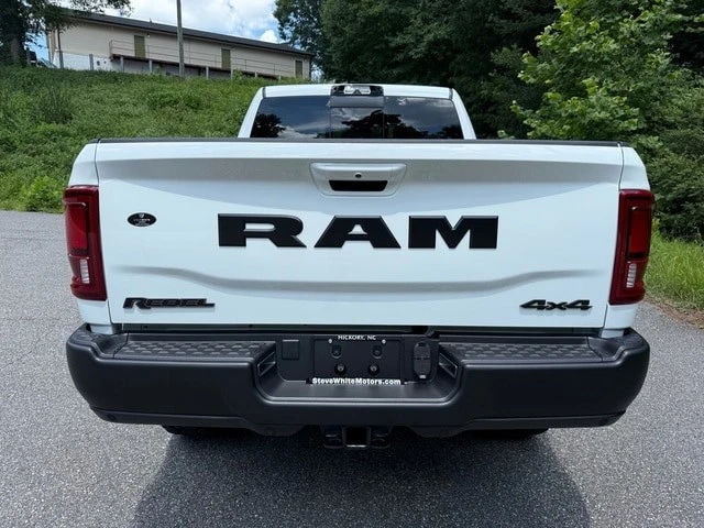 2025 Ram 2500 - Image 8 of 21