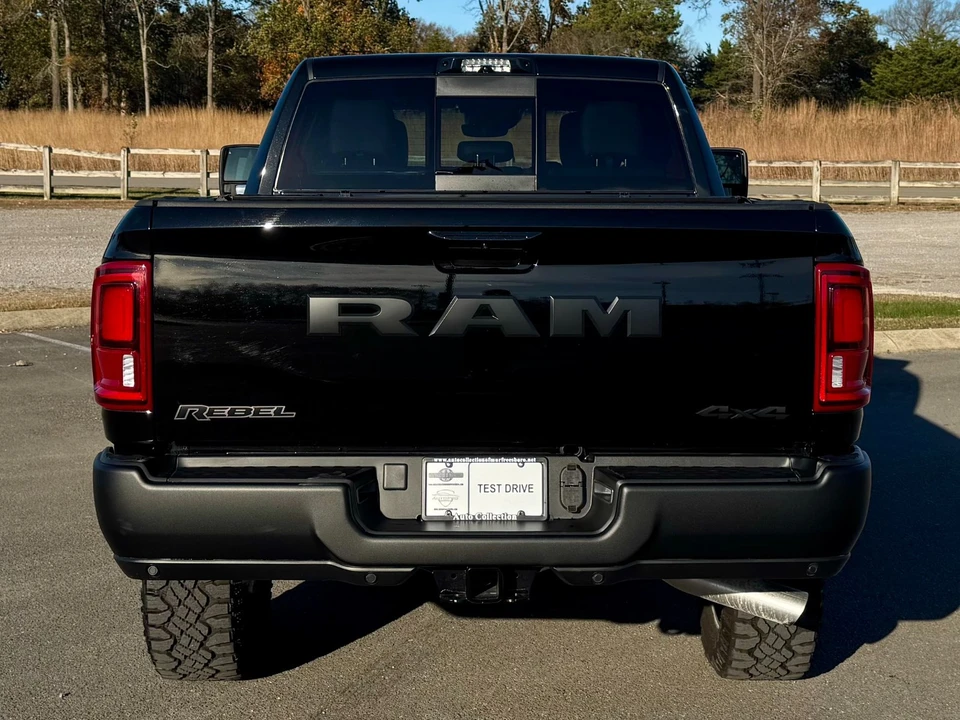 2025 Ram 2500 - Image 6 of 12