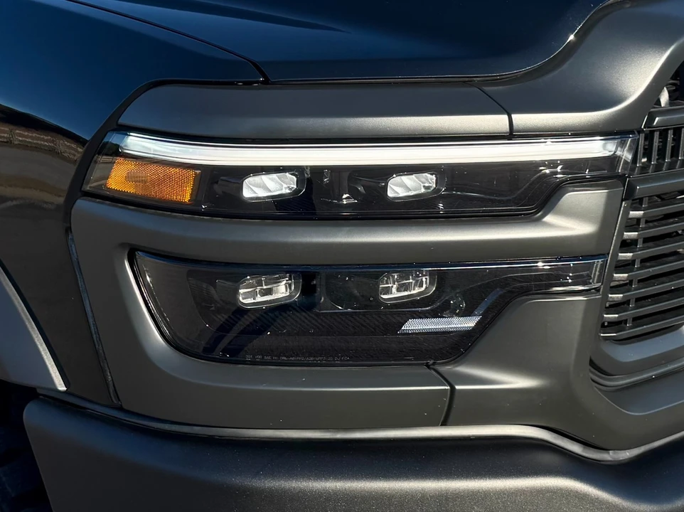 2025 Ram 2500 - Image 19 of 21