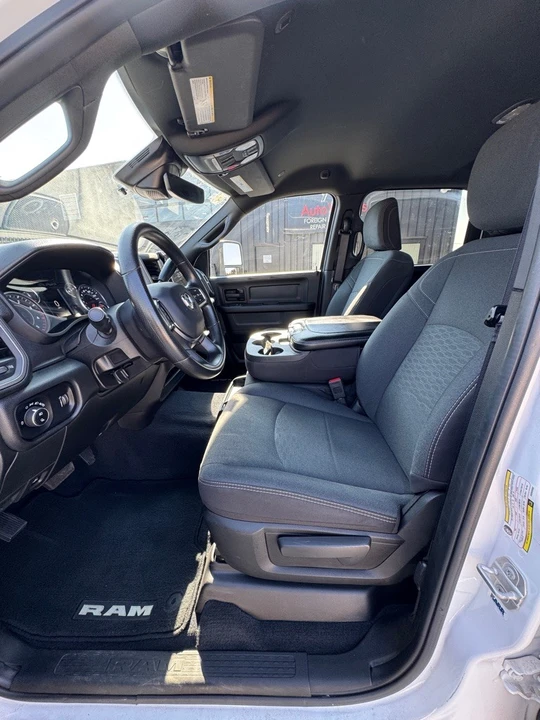 2025 Ram 2500 - Image 5 of 8
