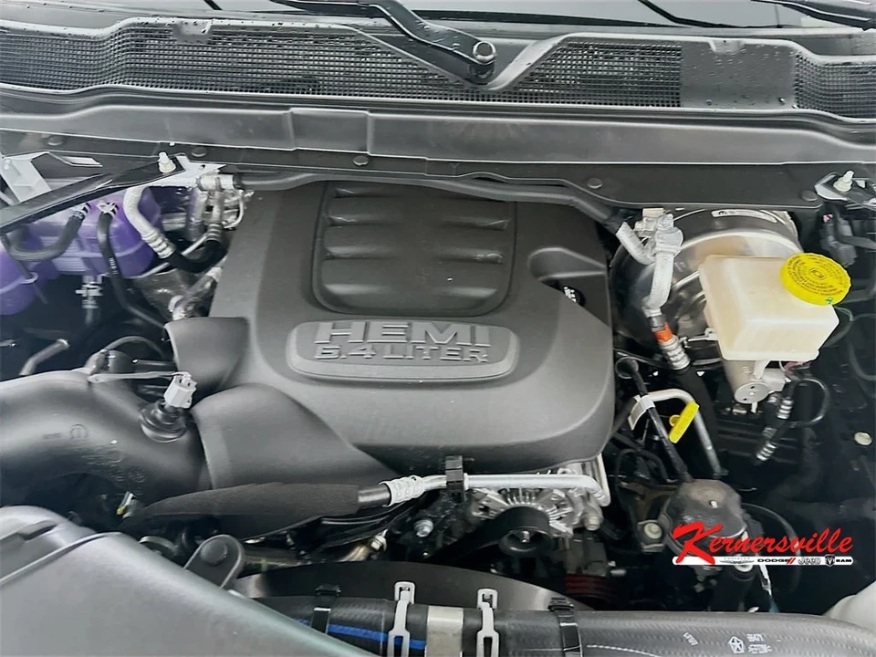 2025 Ram 2500 - Image 18 of 21