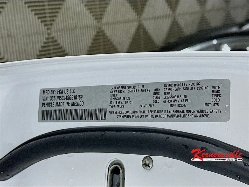 2025 Ram 2500 - Image 19 of 21