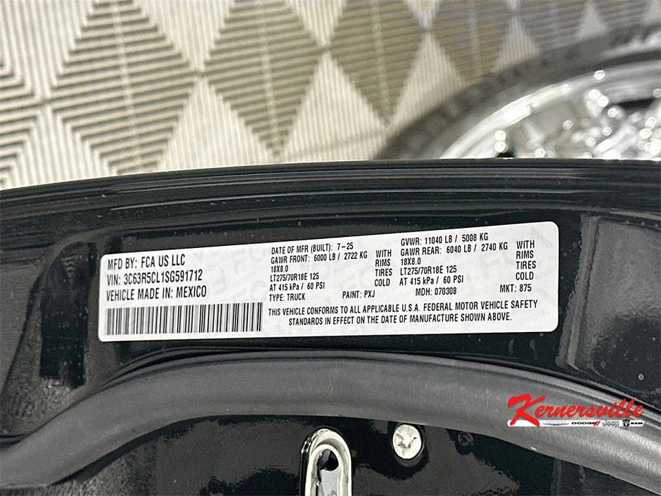 2025 Ram 2500 - Image 19 of 21
