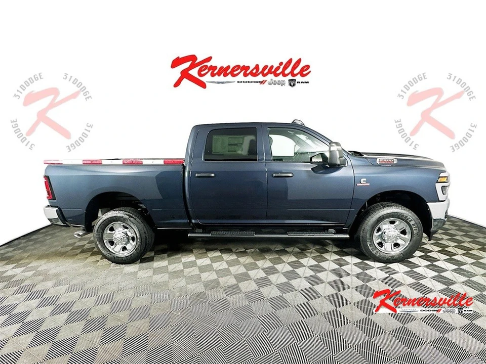 2025 Ram 2500 - Image 9 of 12