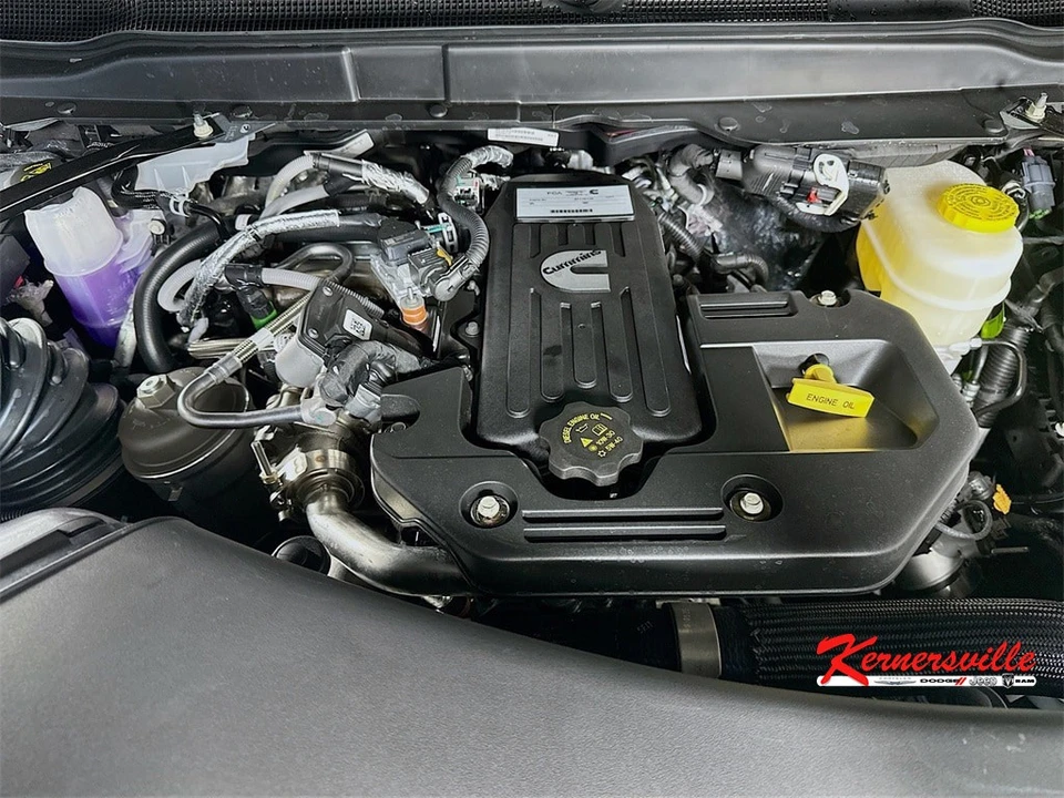 2025 Ram 2500 - Image 18 of 21