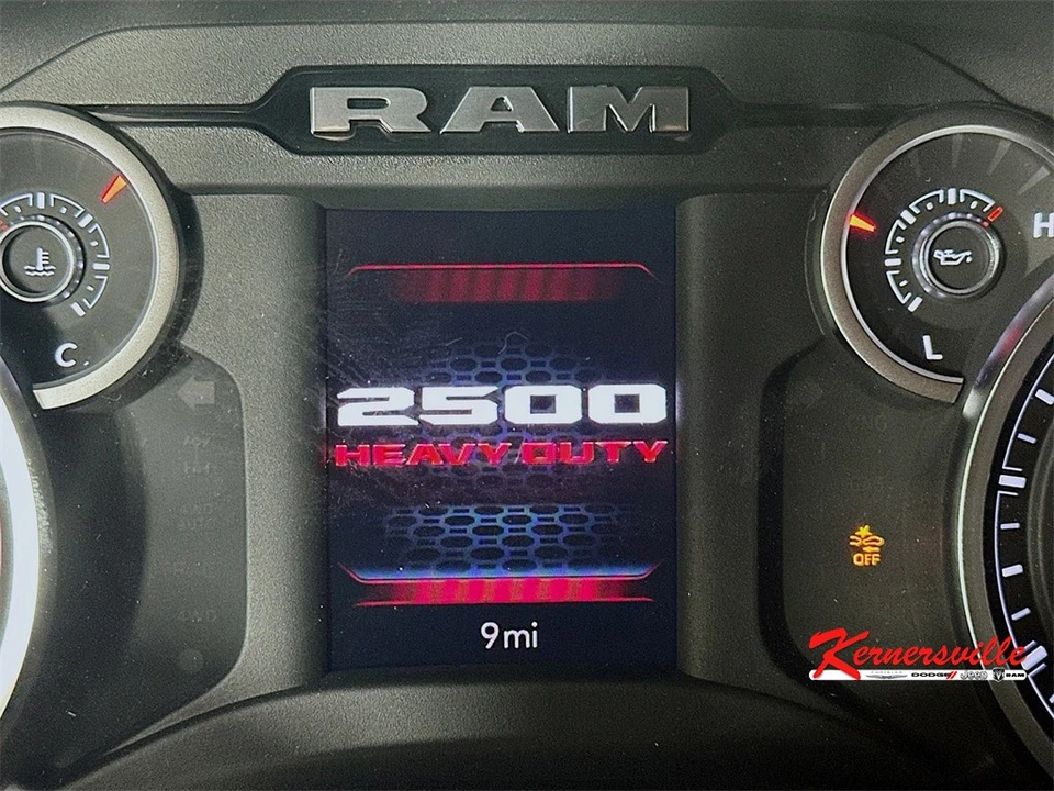 2025 Ram 2500 - Image 11 of 12