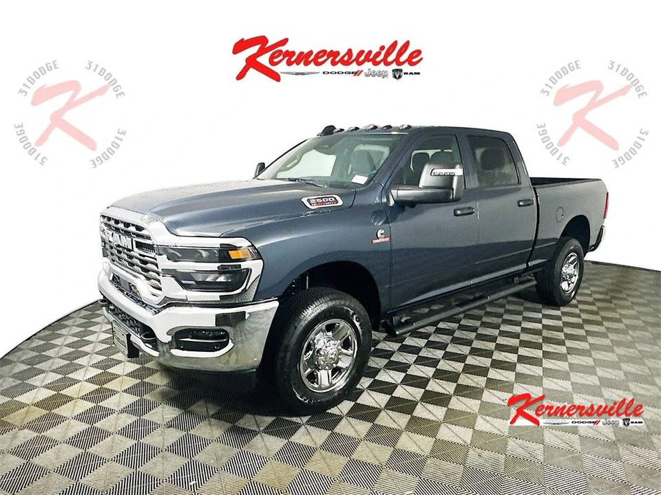 2025 Ram 2500 - Image 3 of 12