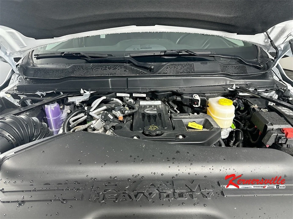 2025 Ram 2500 - Image 17 of 21
