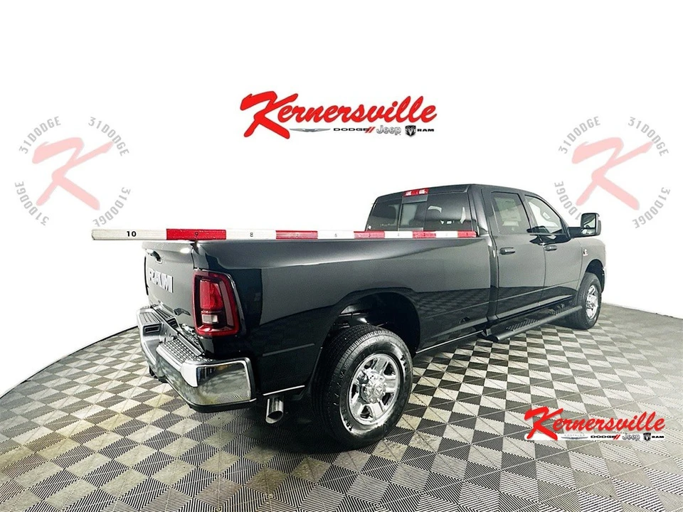 2025 Ram 2500 - Image 7 of 12