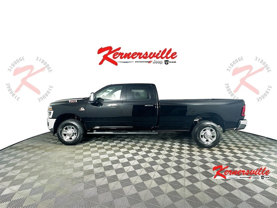 2025 Ram 2500 - Image 4 of 12