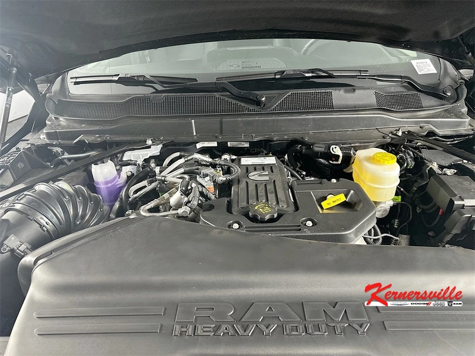 2025 Ram 2500 - Image 18 of 21