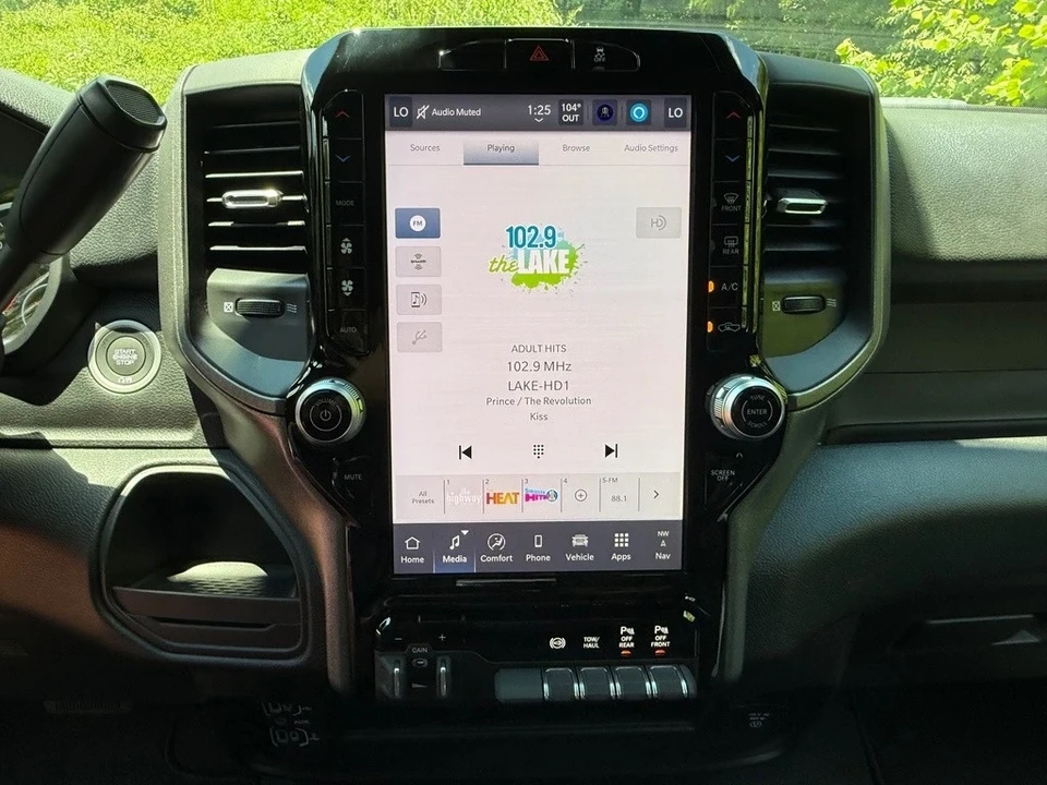 2025 Ram 2500 - Image 21 of 21
