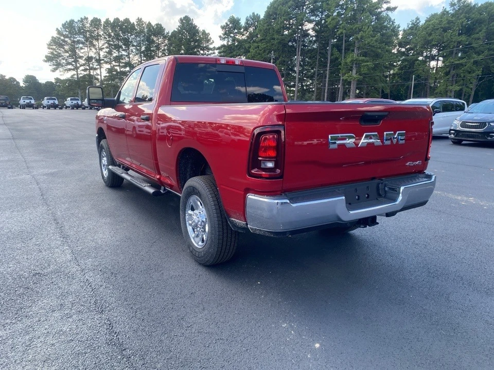 2025 Ram 2500 - Image 7 of 12
