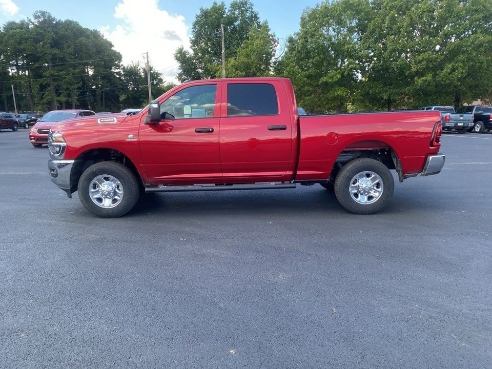 2025 Ram 2500 - Image 8 of 12