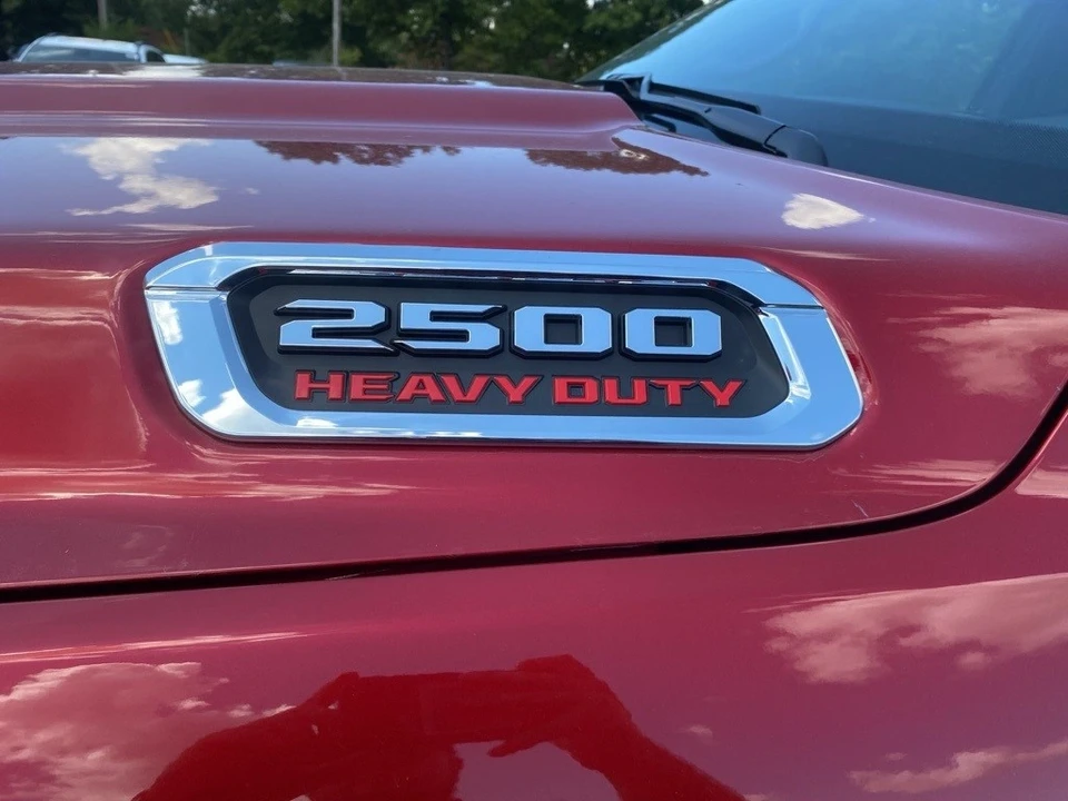 2025 Ram 2500 - Image 10 of 12