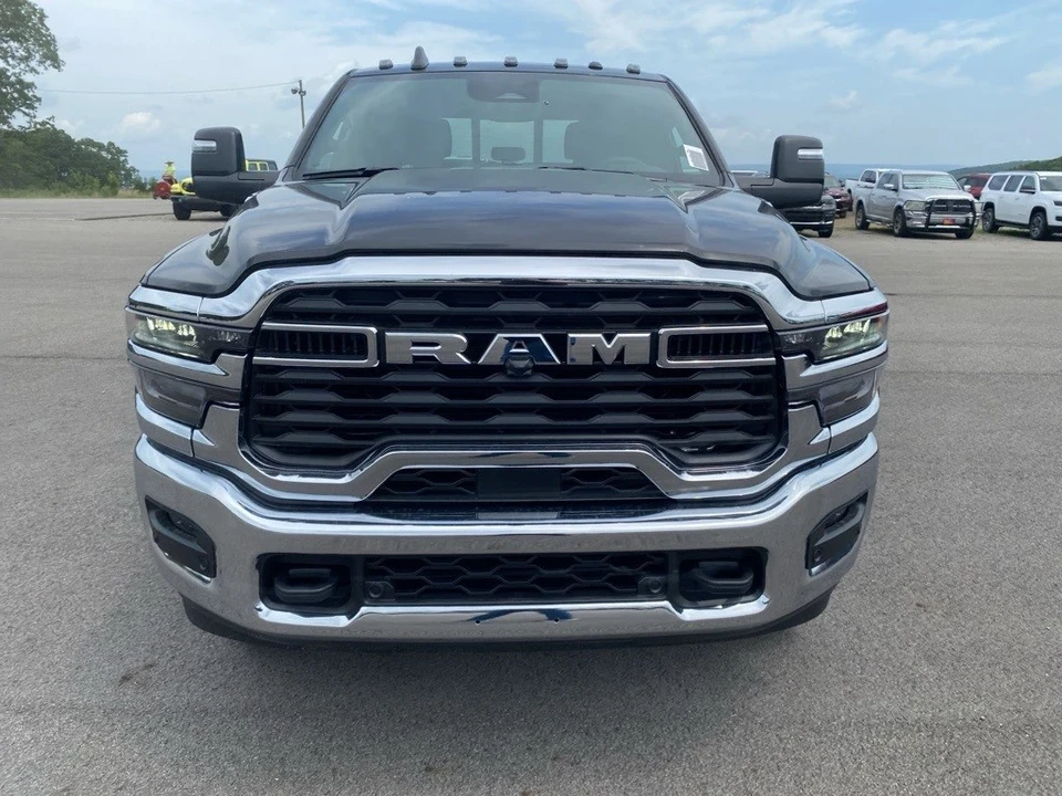 2025 Ram 2500 - Image 2 of 12