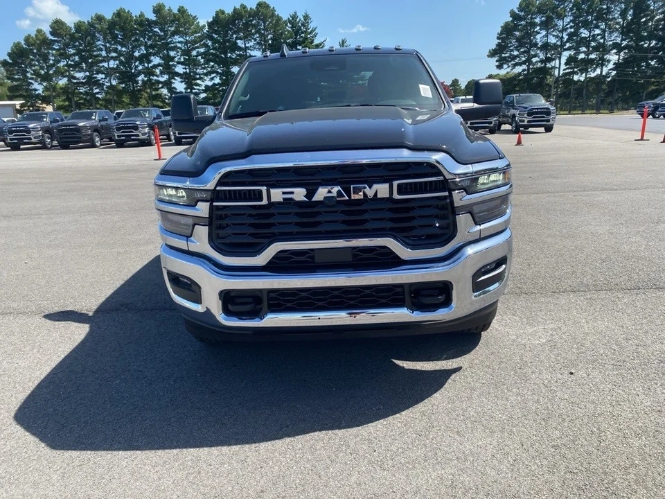2025 Ram 2500 - Image 2 of 12