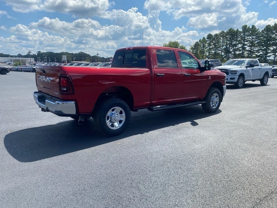 2025 Ram 2500 - Image 5 of 12