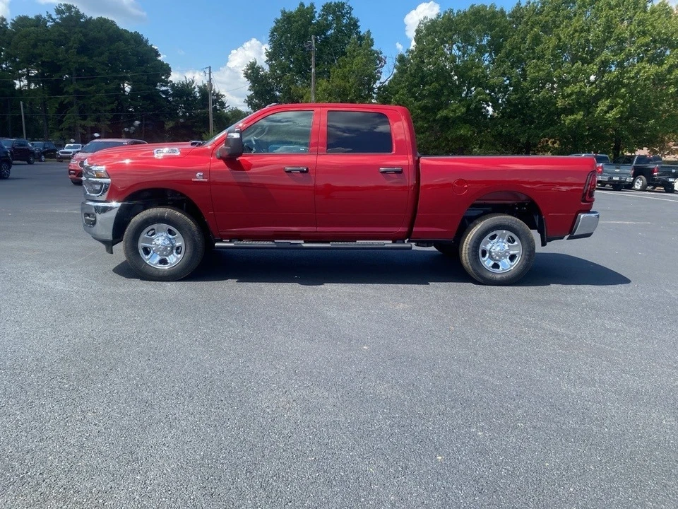 2025 Ram 2500 - Image 8 of 12
