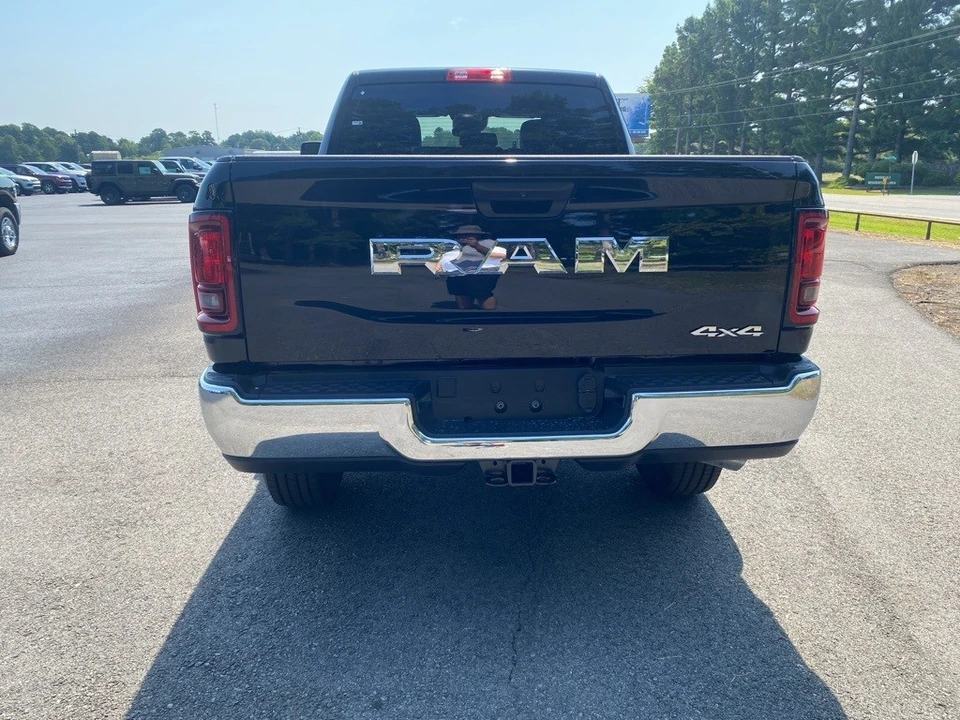2025 Ram 2500 - Image 6 of 12
