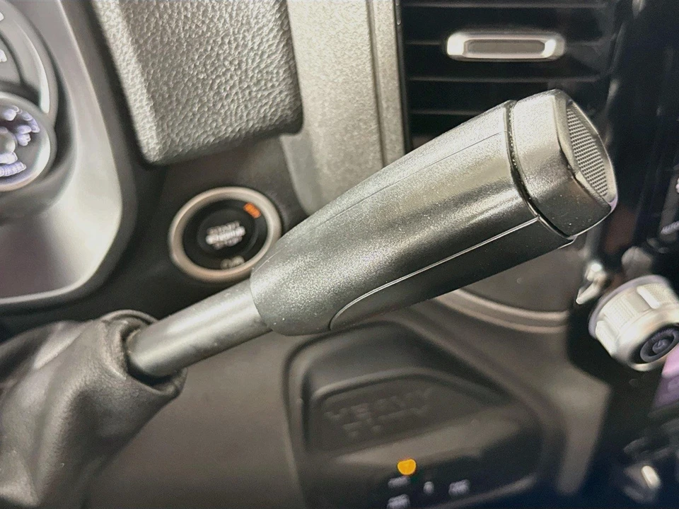 2025 Ram 2500 - Image 25 of 31