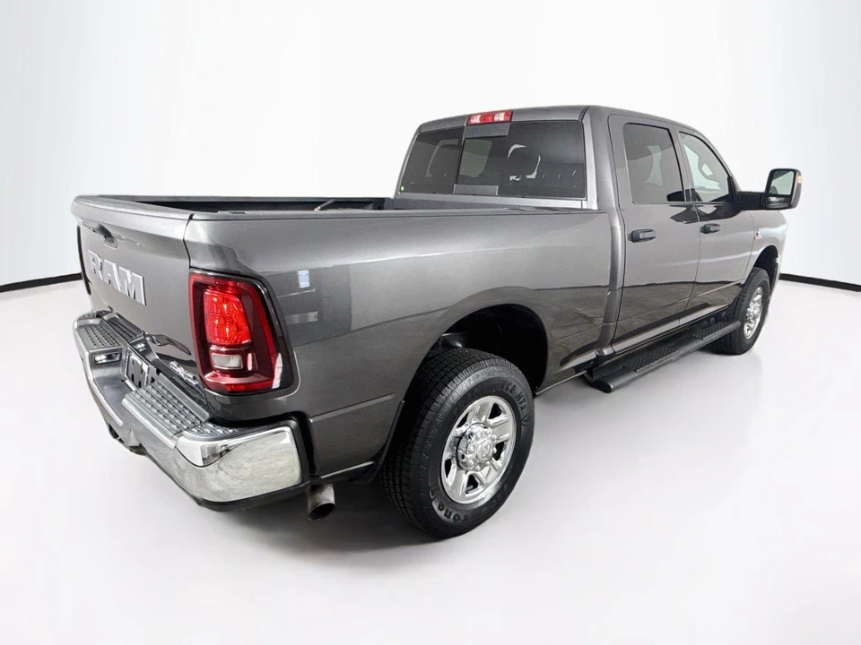 2025 Ram 2500 - Image 6 of 31