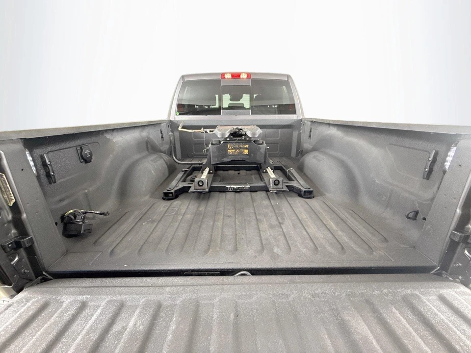 2025 Ram 2500 - Image 28 of 31