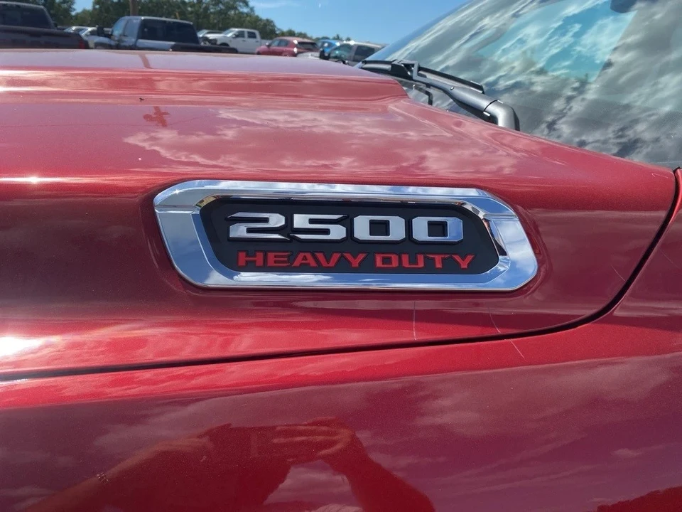 2025 Ram 2500 - Image 10 of 12