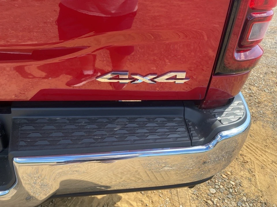 2025 Ram 2500 - Image 12 of 12