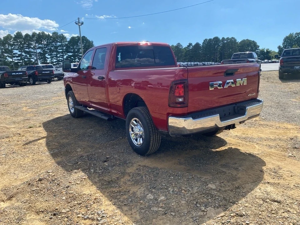 2025 Ram 2500 - Image 7 of 12