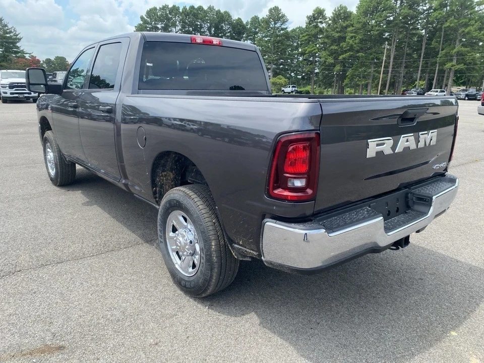 2025 Ram 2500 - Image 7 of 12