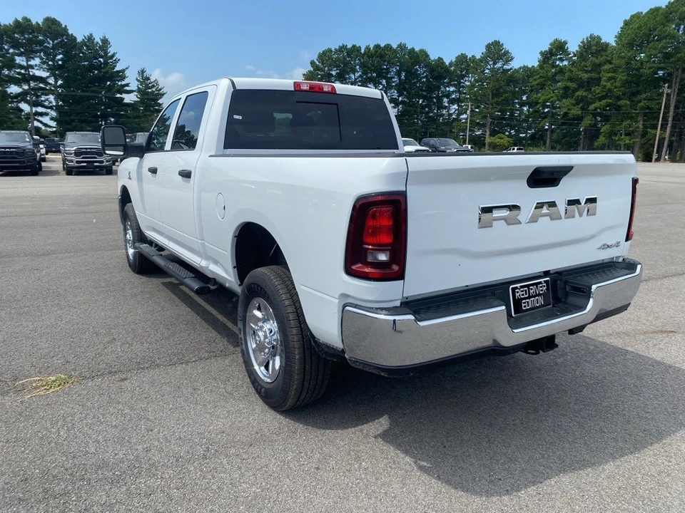 2025 Ram 2500 - Image 7 of 12