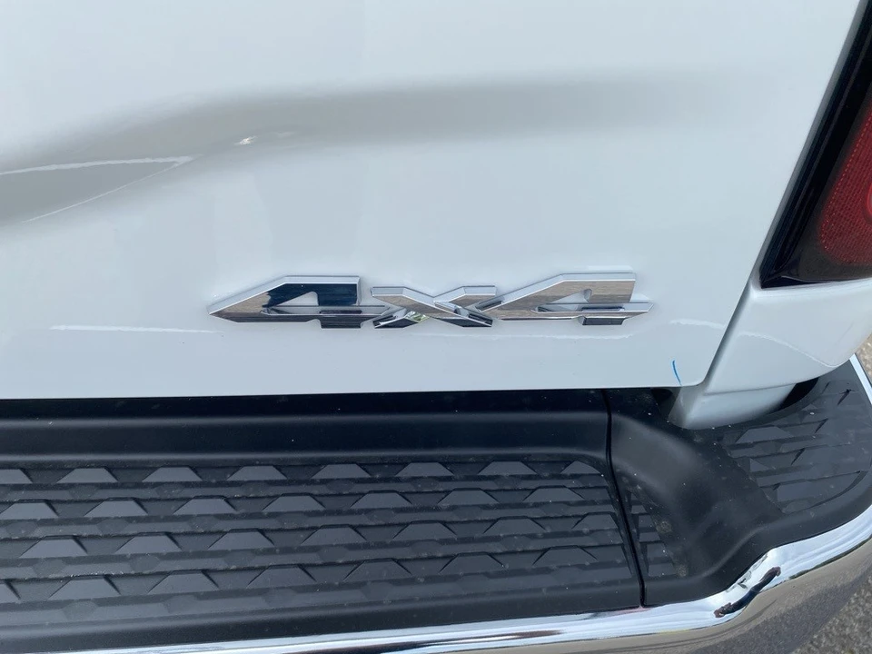 2025 Ram 2500 - Image 12 of 12