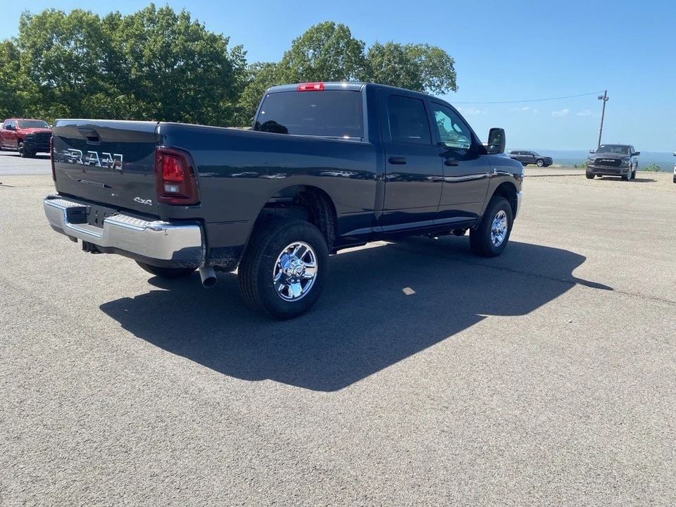 2025 Ram 2500 - Image 5 of 12