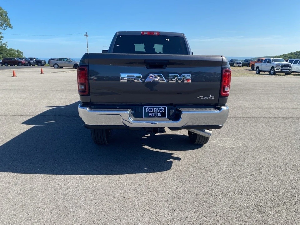 2025 Ram 2500 - Image 6 of 12