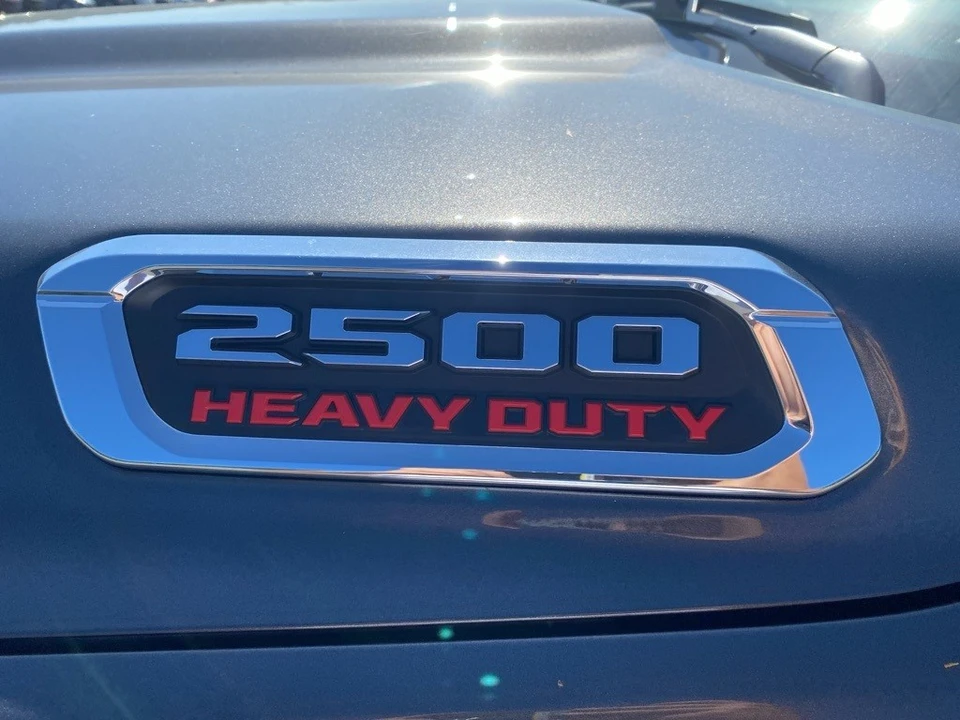2025 Ram 2500 - Image 10 of 12