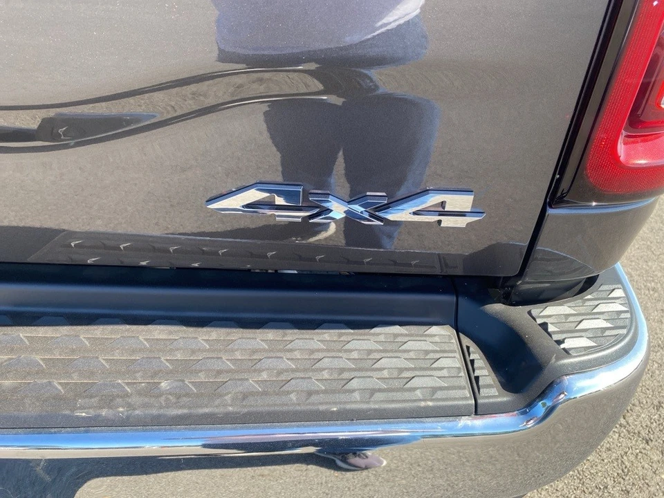 2025 Ram 2500 - Image 12 of 12