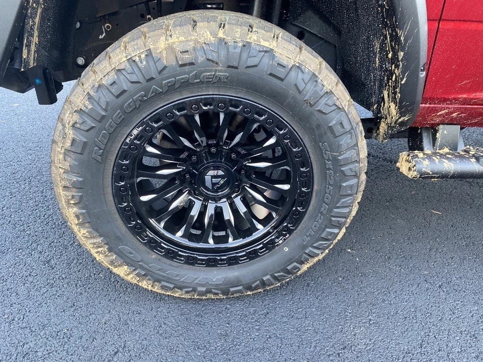 2025 Ram 2500 - Image 9 of 12